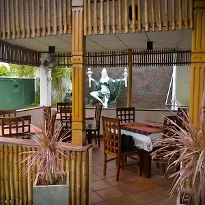 https://mount-waves-hotel.negombohotels.net